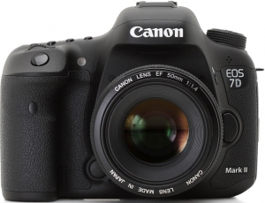 Canon EOS 7D Mark II